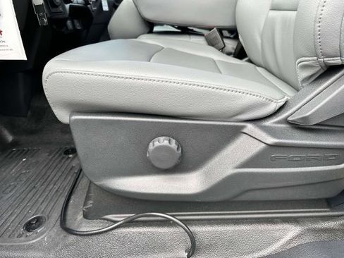New 2025 Ford F550 4x4 SuperCab Super Duty image 11