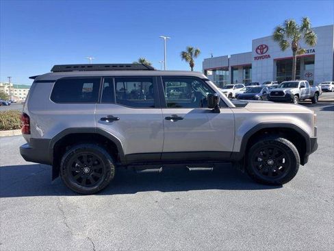 Certified 2024 Toyota Land Cruiser image 6