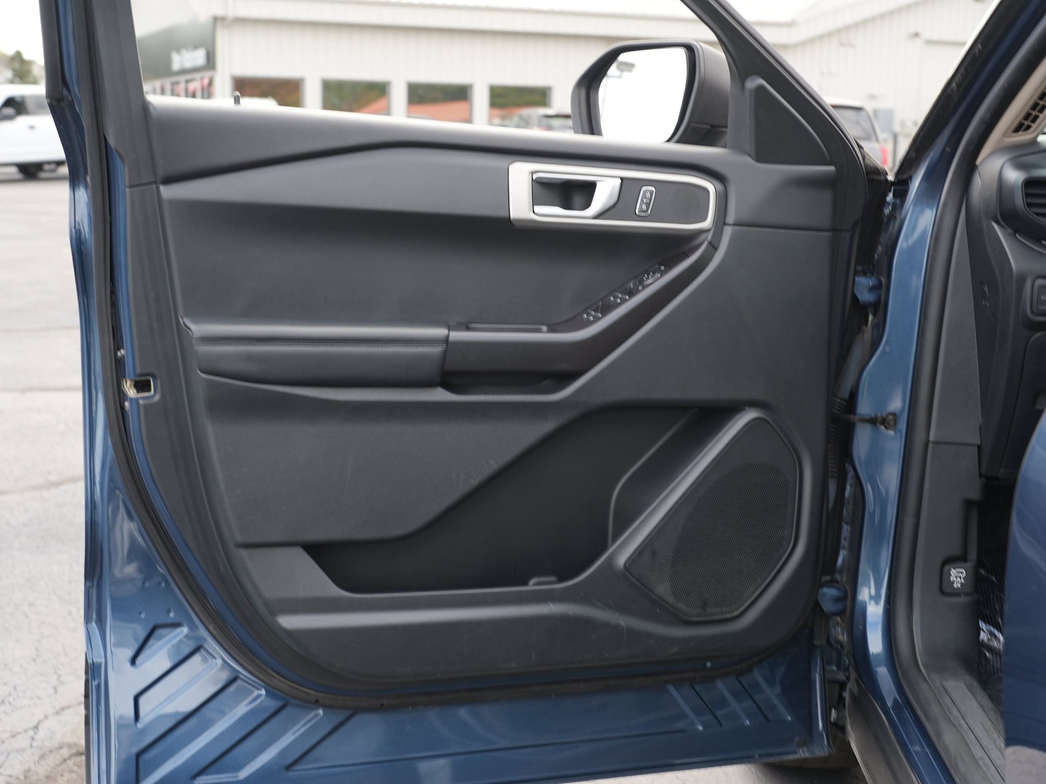 Used 2020 Ford Explorer 4WD image 15