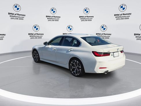 Used 2026 BMW 330i xDrive Sedan w/ Premium Package AWD/4WD image 6