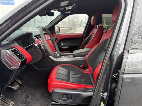 Used 2020 Land Rover Range Rover Sport HST image 12