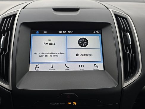 Used 2019 Ford Edge SEL image 13