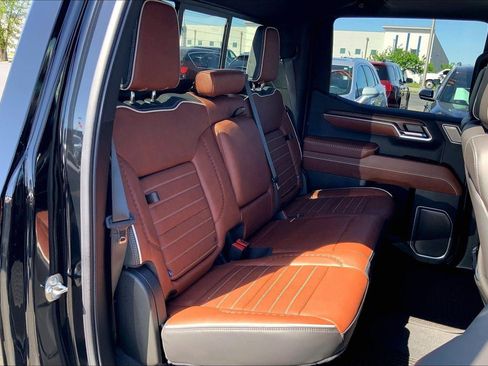 Used 2025 GMC Sierra 1500 Denali Ultimate image 22