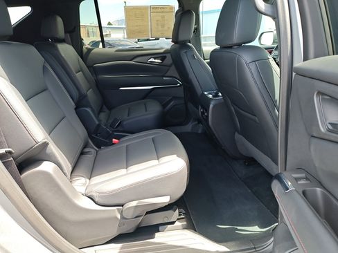 Used 2025 Chevrolet Traverse Z71 w/ Driver Confidence Package AWD/4WD image 28