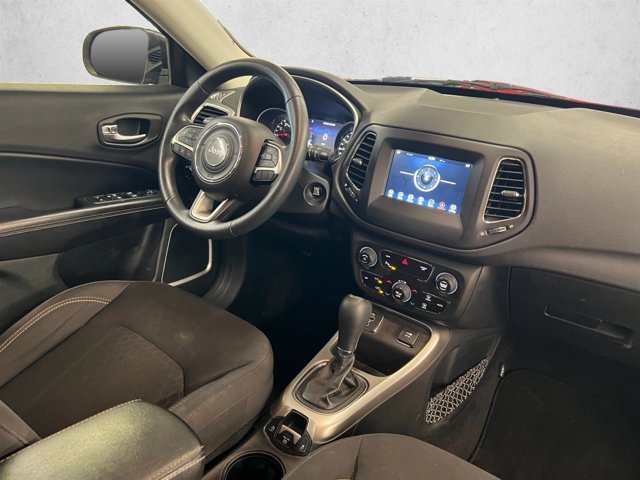 Used 2018 Jeep Compass Sport w/ Tech Group FWD image 23