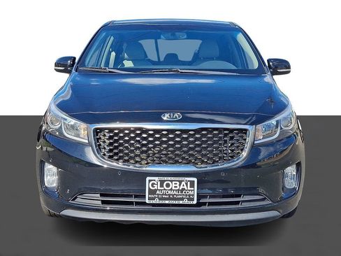 Used 2018 Kia Sedona EX FWD image 2