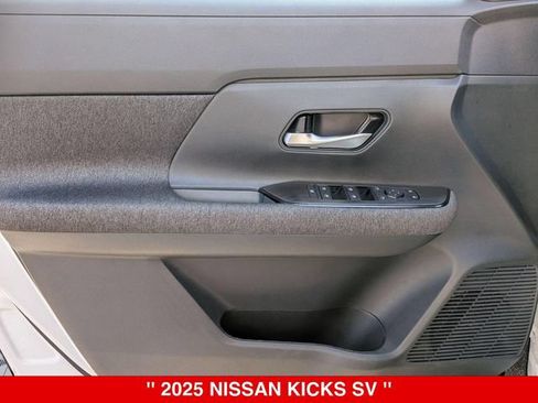 Certified 2025 Nissan Kicks SV w/ SV Premium Package AWD/4WD image 12