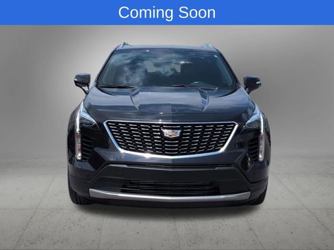 Used 2023 Cadillac XT4 Premium Luxury w/ Cold Weather Package AWD/4WD image 9