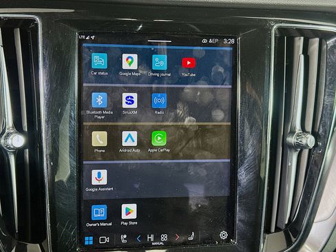 Used 2024 Volvo S60 B5 Core image 21