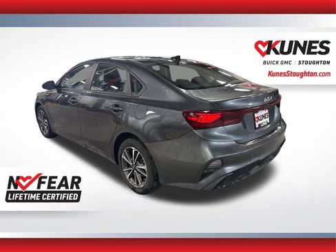 Used 2024 Kia Forte LXS image 8