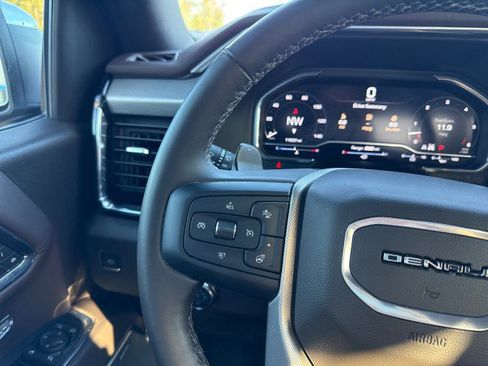 Used 2024 GMC Sierra 1500 Denali w/ Technology Package image 36