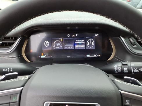 New 2025 Jeep Grand Cherokee Limited image 19