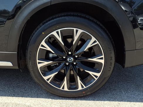 Certified 2024 MAZDA CX-90 Plug-In Hybrid w/ Premium Pkg AWD/4WD image 5