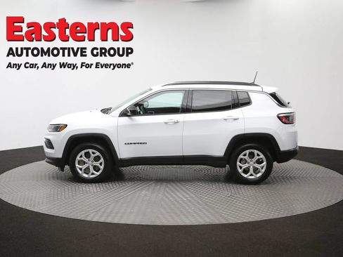 Used 2024 Jeep Compass Latitude AWD/4WD image 58