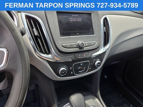 Used 2023 Chevrolet Equinox LT FWD image 28