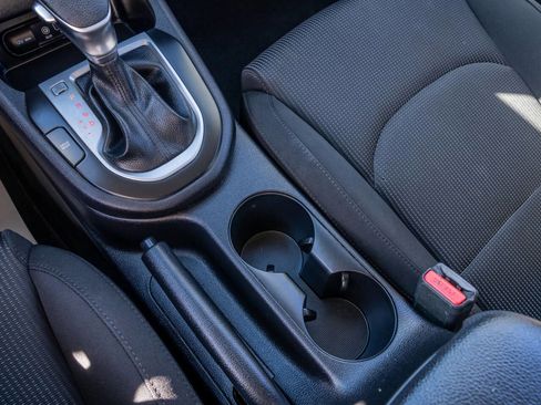 Used 2019 Kia Forte LXS image 26