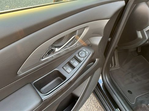 Certified 2023 Chevrolet Traverse LT image 12