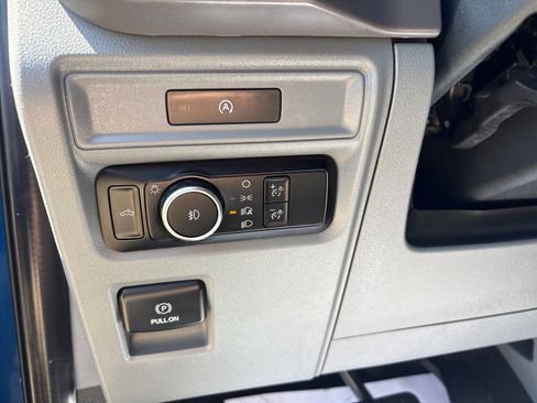 Used 2025 Ford F150 XLT w/ Equipment Group 301A Standard AWD/4WD image 11