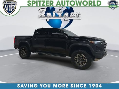 Used 2025 Chevrolet Colorado ZR2 w/ Technology Package image 7