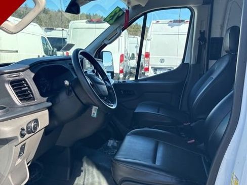 Used 2023 Ford Transit 250 Medium Roof image 16
