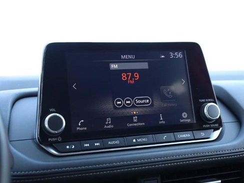 Certified 2024 Nissan Rogue SV w/ SV Premium Package image 13