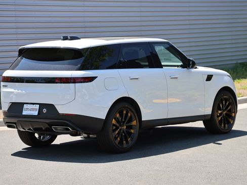 New 2026 Land Rover Range Rover Sport SE AWD/4WD image 5