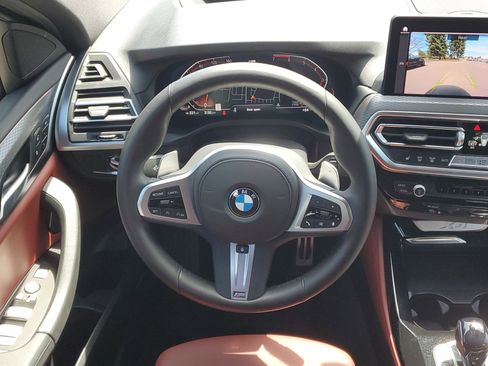 Certified 2025 BMW X4 xDrive30i w/ Premium Package AWD/4WD image 22