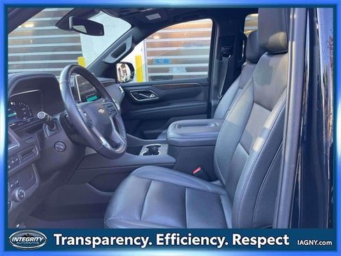 Used 2022 Chevrolet Tahoe LT w/ Luxury Package image 16