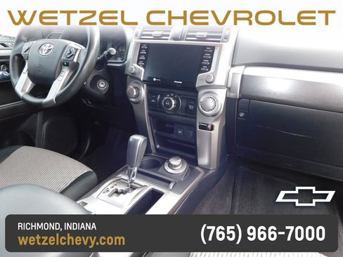Used 2020 Toyota 4Runner SR5 AWD/4WD image 13