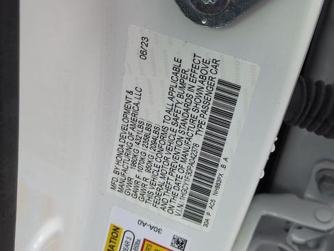 Used 2023 Honda Accord EX image 32
