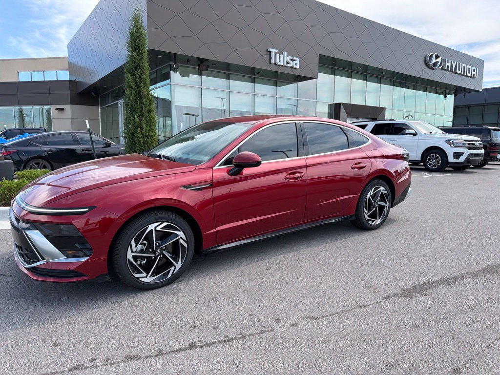 New 2026 Hyundai Sonata SEL FWD image 1