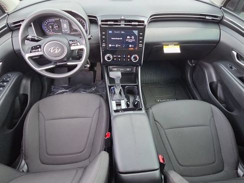 Used 2024 Hyundai Tucson SE FWD image 13