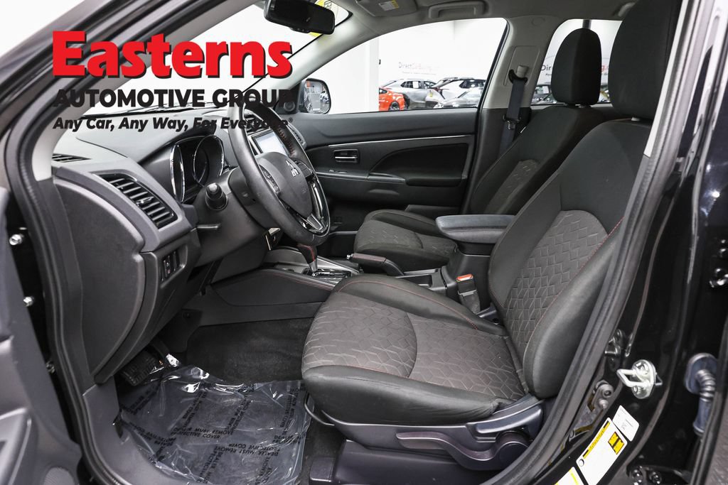 Used 2023 Mitsubishi Outlander Sport LE AWD/4WD image 14
