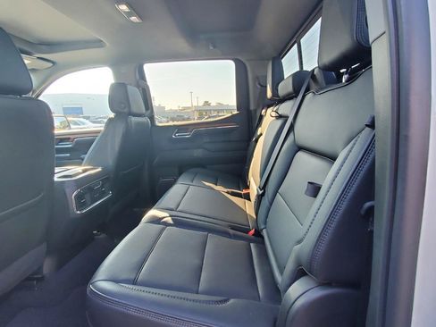 Used 2023 GMC Sierra 1500 Denali w/ Denali Reserve Package AWD/4WD image 5