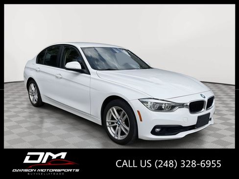 Used 2018 BMW 320i xDrive Sedan AWD/4WD image 1