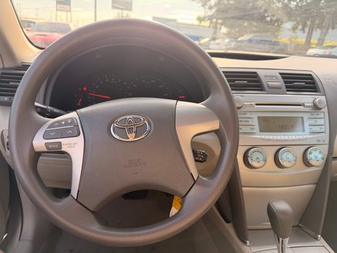 Used 2008 Toyota Camry LE FWD image 16