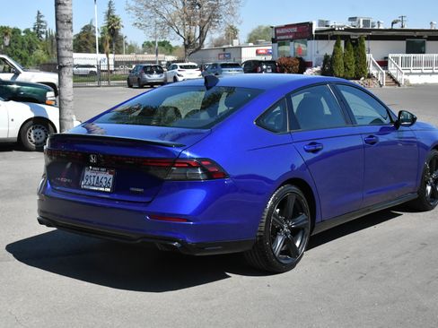 Used 2025 Honda Accord Sport image 8