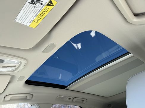 New 2026 Volvo XC60 B5 Ultra w/ Protection Package Premier image 7