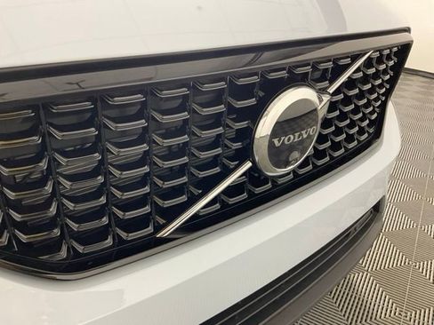 New 2026 Volvo XC40 B5 Plus w/ Protection Package Premier image 13