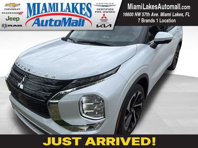 Used 2024 Mitsubishi Outlander SEL