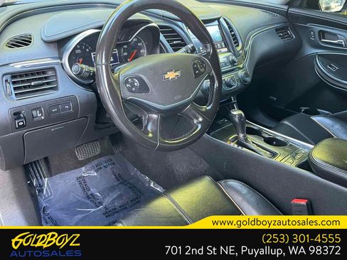 Used 2018 Chevrolet Impala Premier FWD image 12