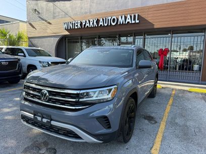 Used 2020 Volkswagen Atlas Cross Sport SE w/ Panoramic Sunroof Package