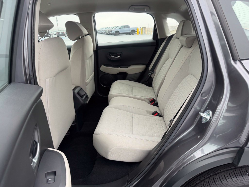 Certified 2024 Honda HR-V LX image 16