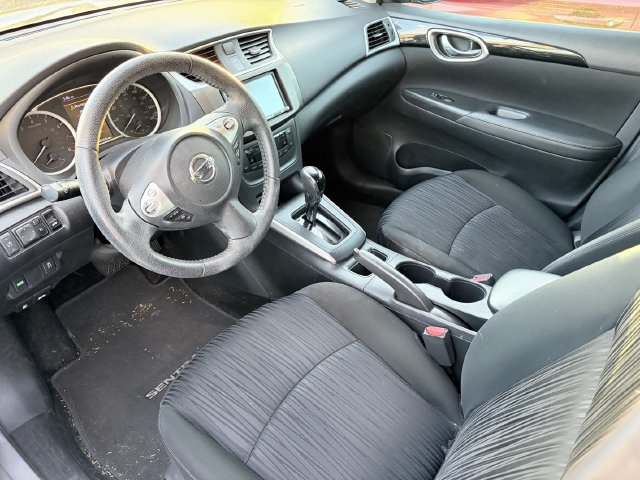Used 2019 Nissan Sentra SV FWD image 8