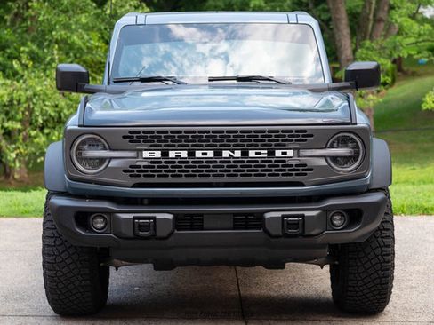 Used 2023 Ford Bronco Badlands w/ Sasquatch Package AWD/4WD image 13