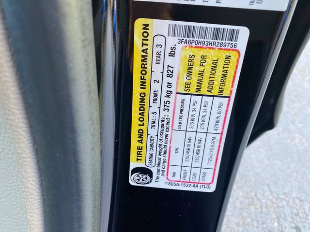 Used 2017 Ford Fusion SE w/ Fusion SE Technology Package FWD image 28