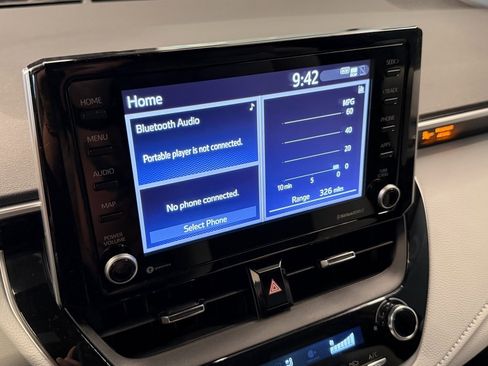 Used 2022 Toyota Corolla SE image 12