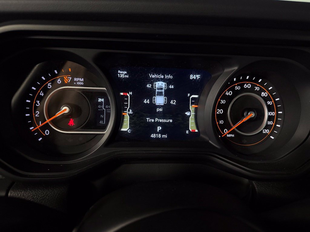 Certified 2025 Jeep Gladiator Rubicon AWD/4WD image 12