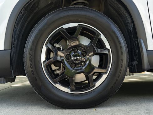 Used 2025 Honda Pilot EX-L image 14