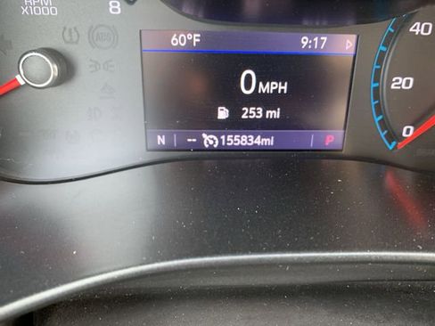 Used 2019 Chevrolet Colorado LT w/ Redline Special Edition AWD/4WD image 12